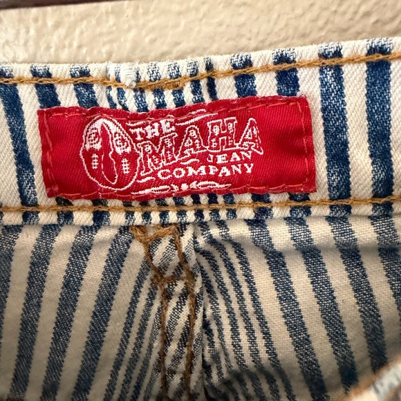 Vintage 80s/90s Omaha Jean Company Blue and White Vertical Striped Jean Shorts - Picture 3 of 7